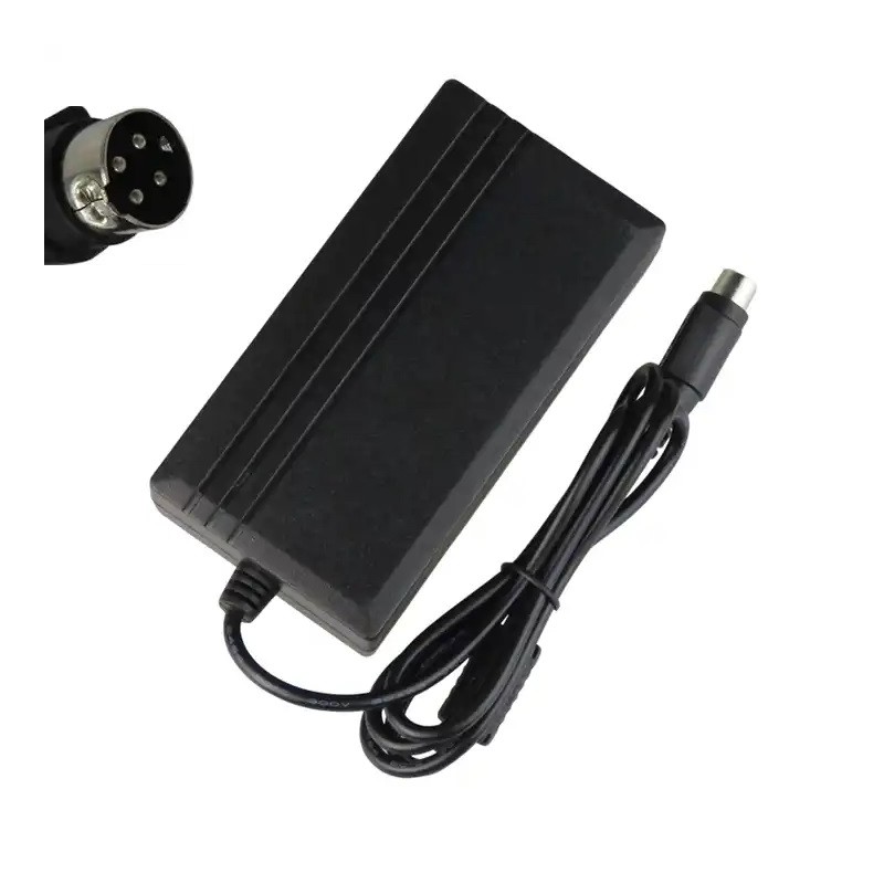 ART. 800290 - Alimentatore 12V 10A mod. HJDZ-1210-4PIN2